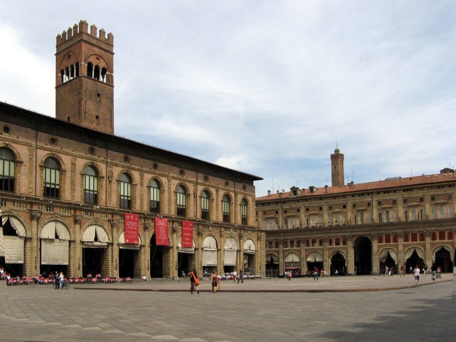 Otvoren nagradni konkurs za dvodnevno putovanje u Bolonju 12 Bolonja foto Wikipedia Steffen Brinkmann