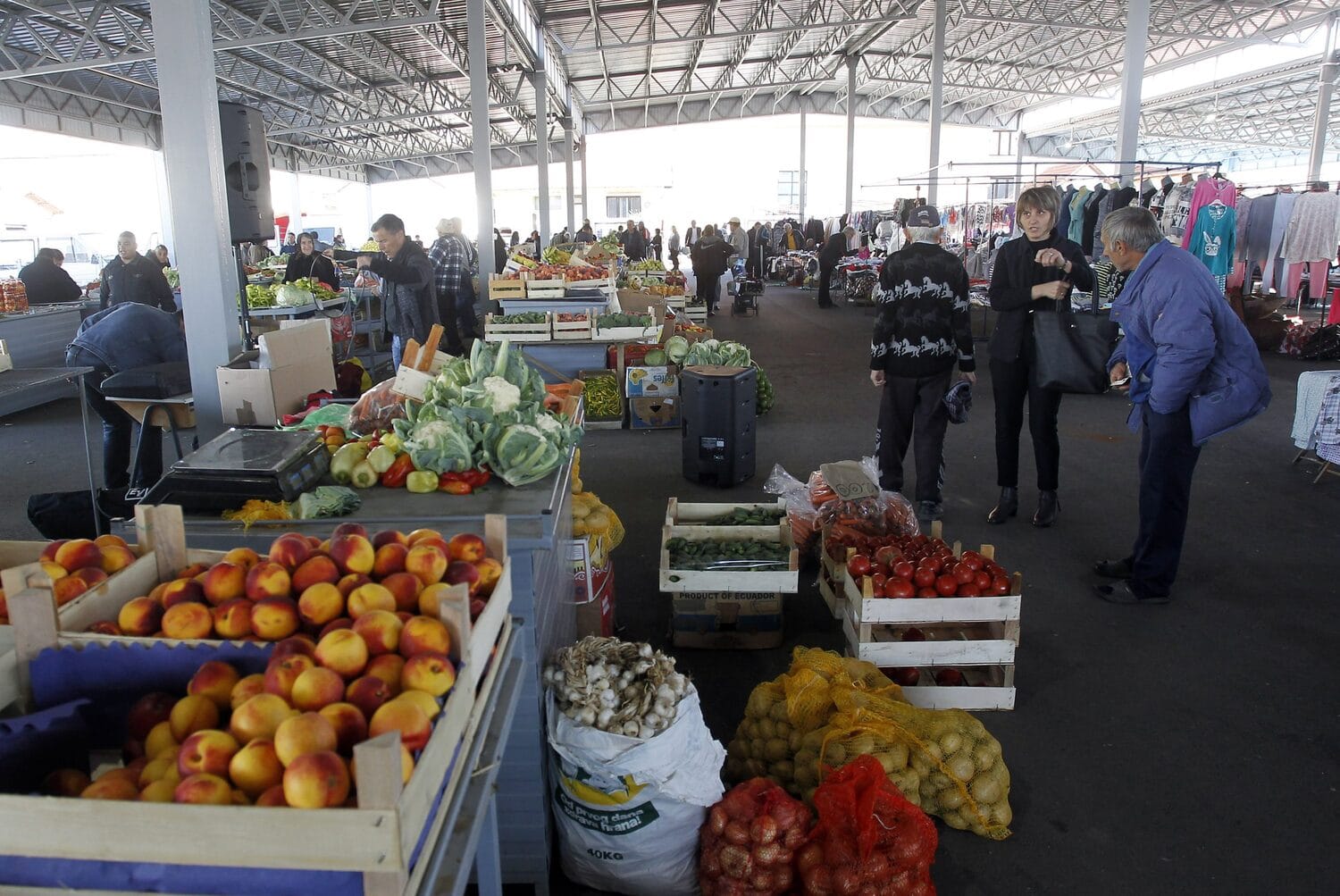 Pijaca u Pukovcu scaled