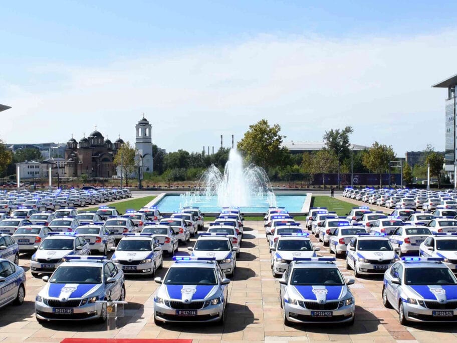 Poverenik naložio MUP-u da dostavi ugovore o policijskim “škodama” 1 kola foto MUP