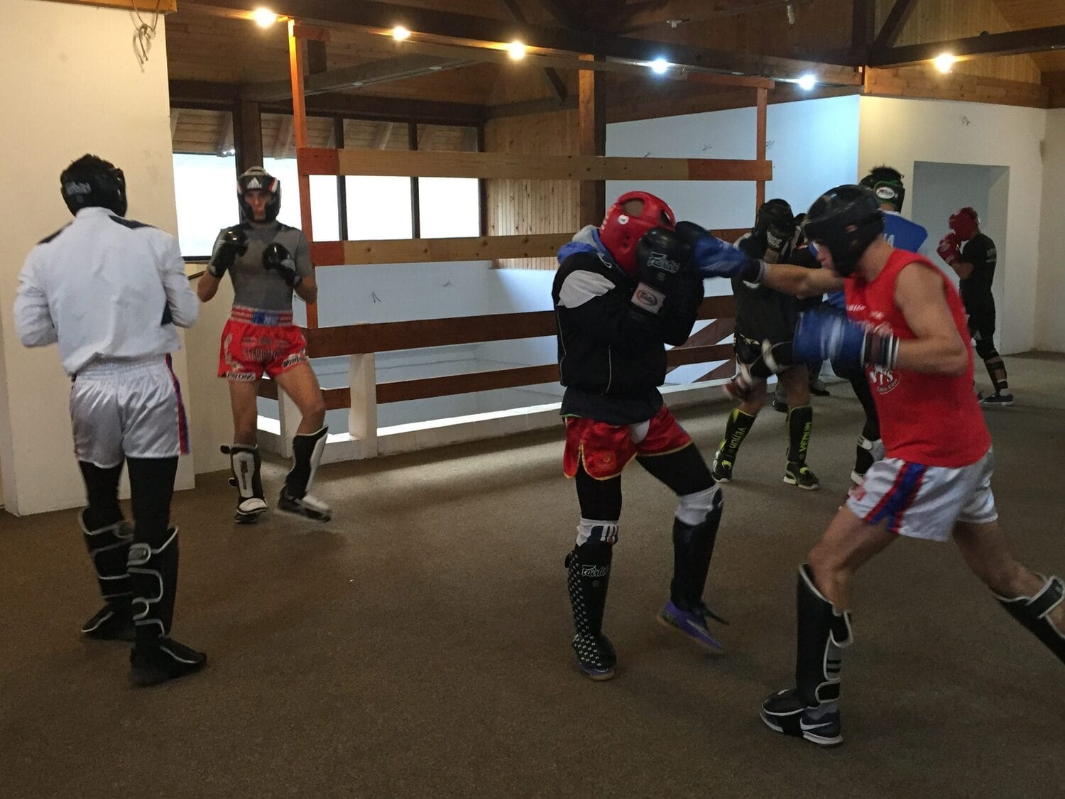 Niški kik-bokser spreman za zlato na Svetskom prvenstvu 1 Sparing kik boks reprezentacija Srbije foto Srdjan Radulovic scaled