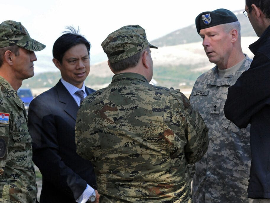 hojt ji flickr com US Army Europe