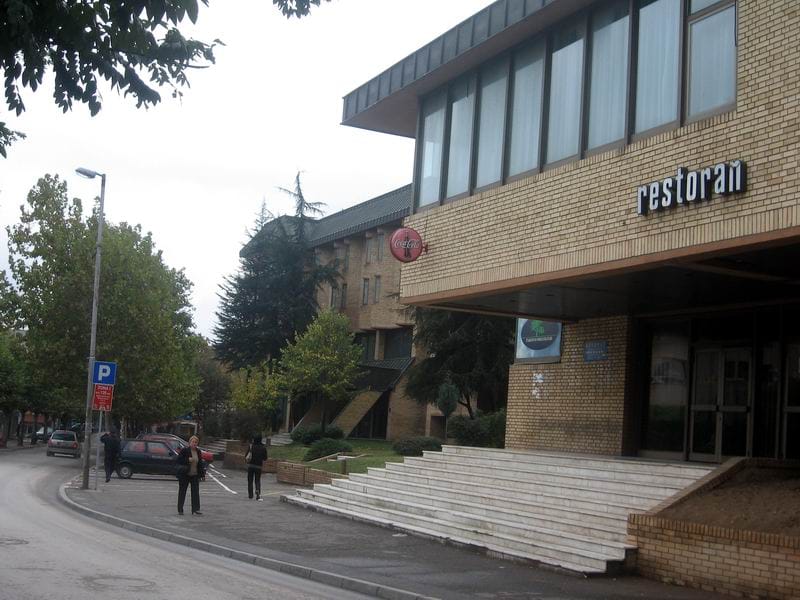 Socijalni program za radnike vranjskog Ugostiteljskog preduzeća 6 restoran hotela vranje foto i m