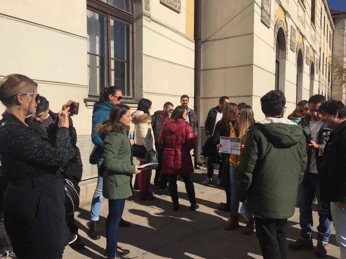 I niški novinari obeležili Dan borbe protiv nekažnjivosti zločina nad novinarima 1 skup u nisu foto t dj