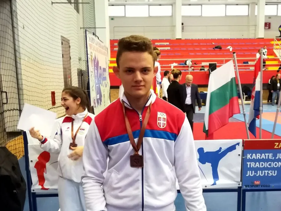 Dimitrije Ristic karate Skolsko balkansko prvenstvo karate foto Dimitrije Ristic