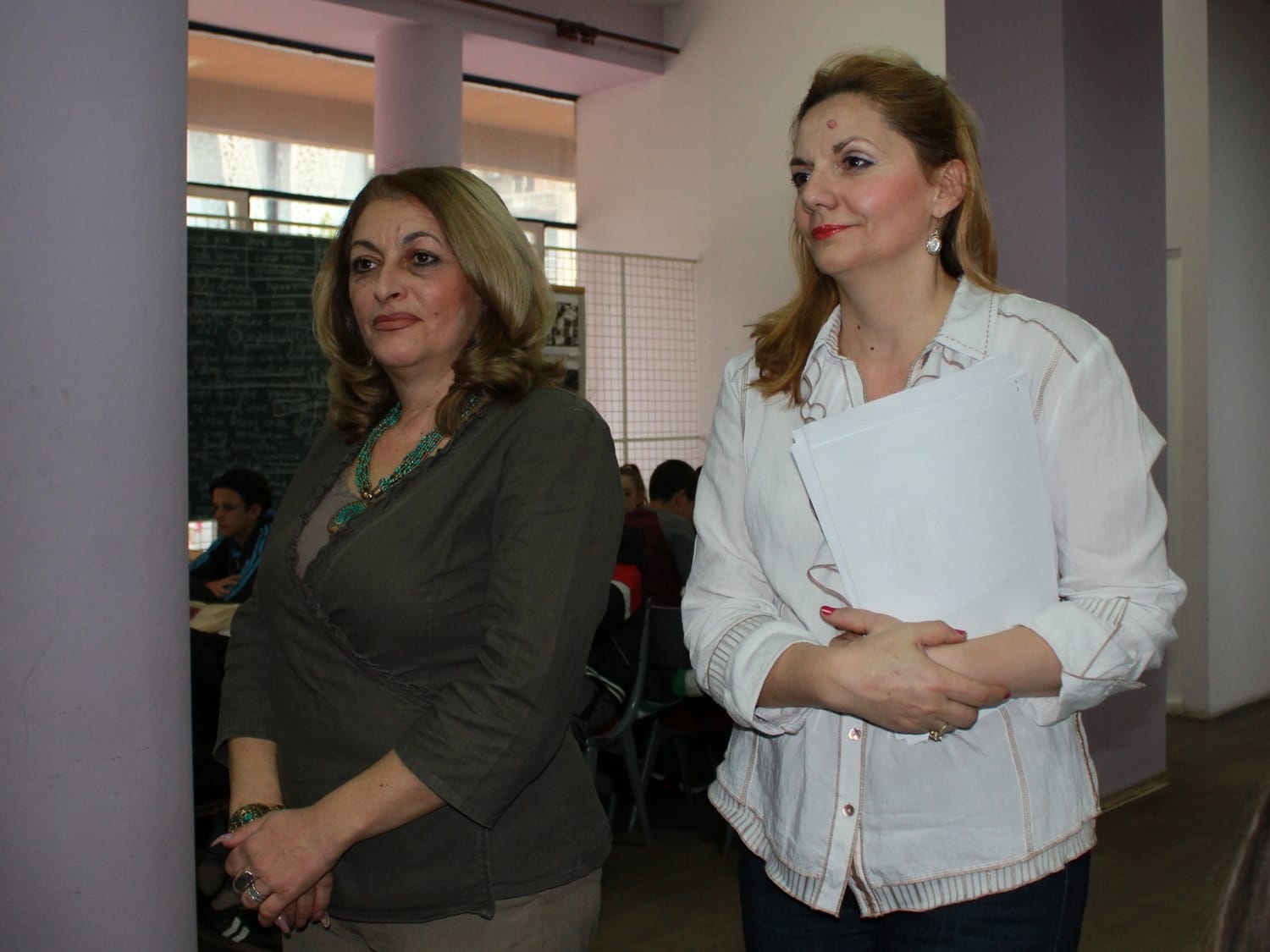 Direktorka-Đorđević-i-profesorica-Jović,-foto-B.A