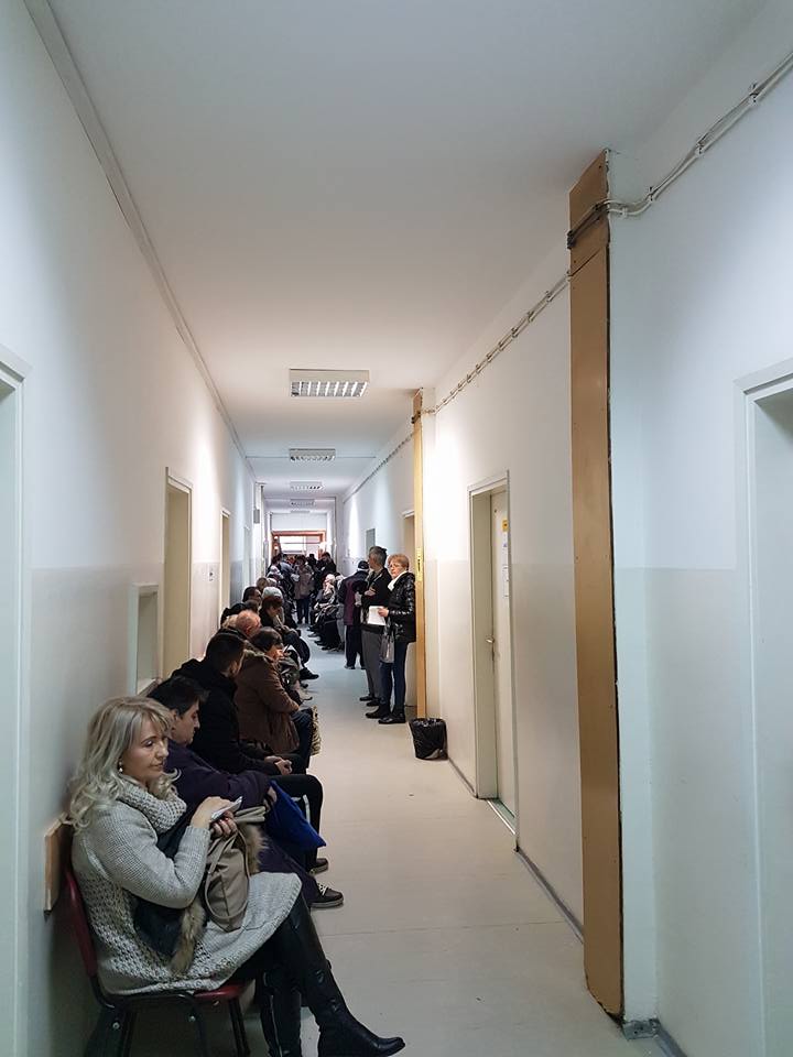 Pacijenti cekaonica foto KC Nis