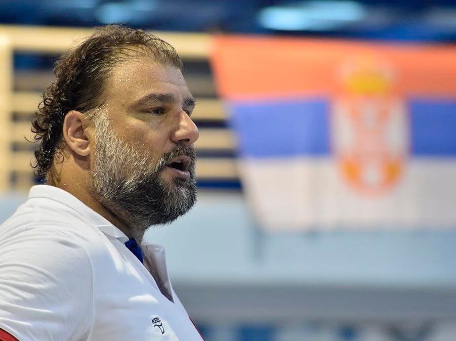 Savic zastava reprezentacija Vanja Keser