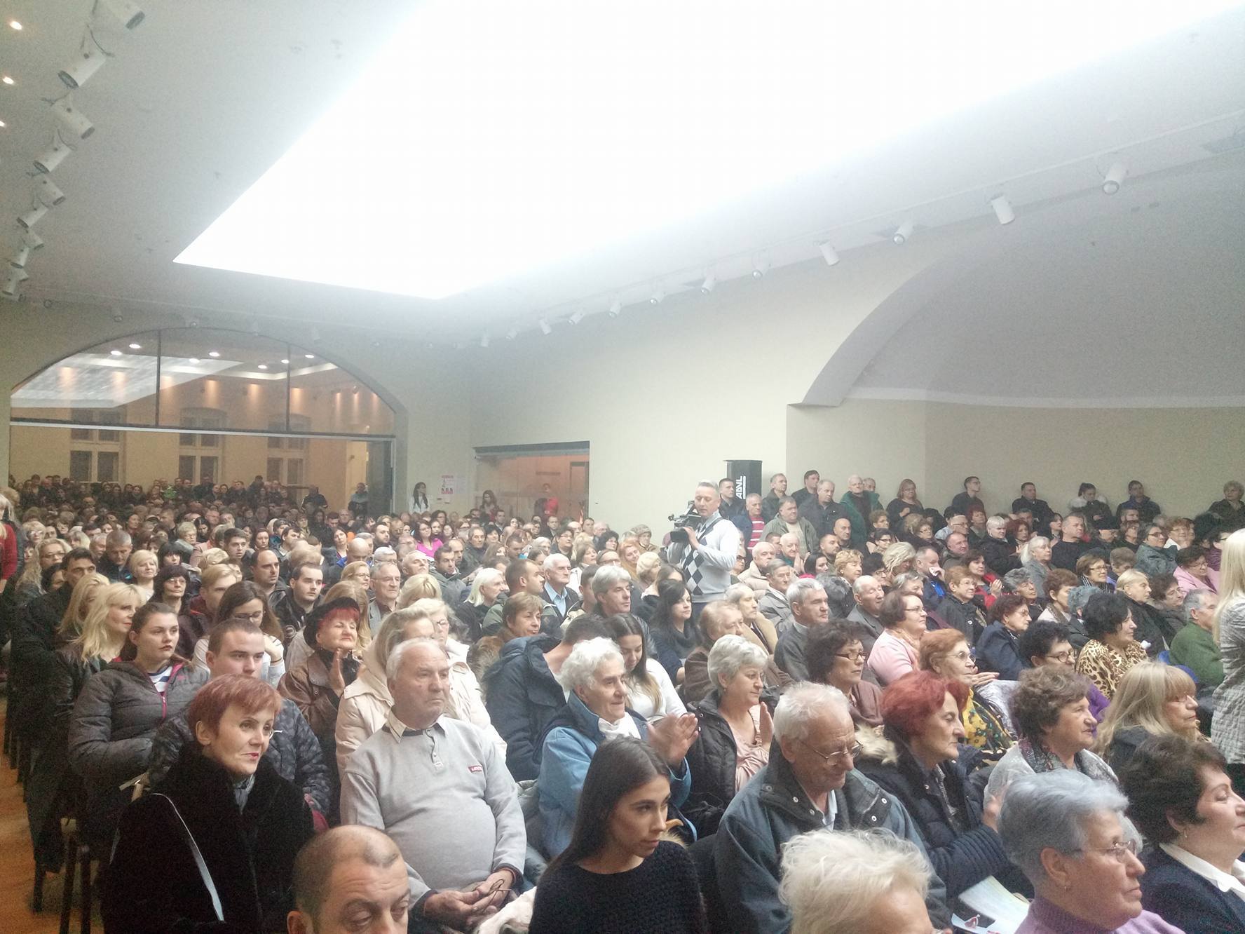 24201170 10215805101546944 1724454477 o