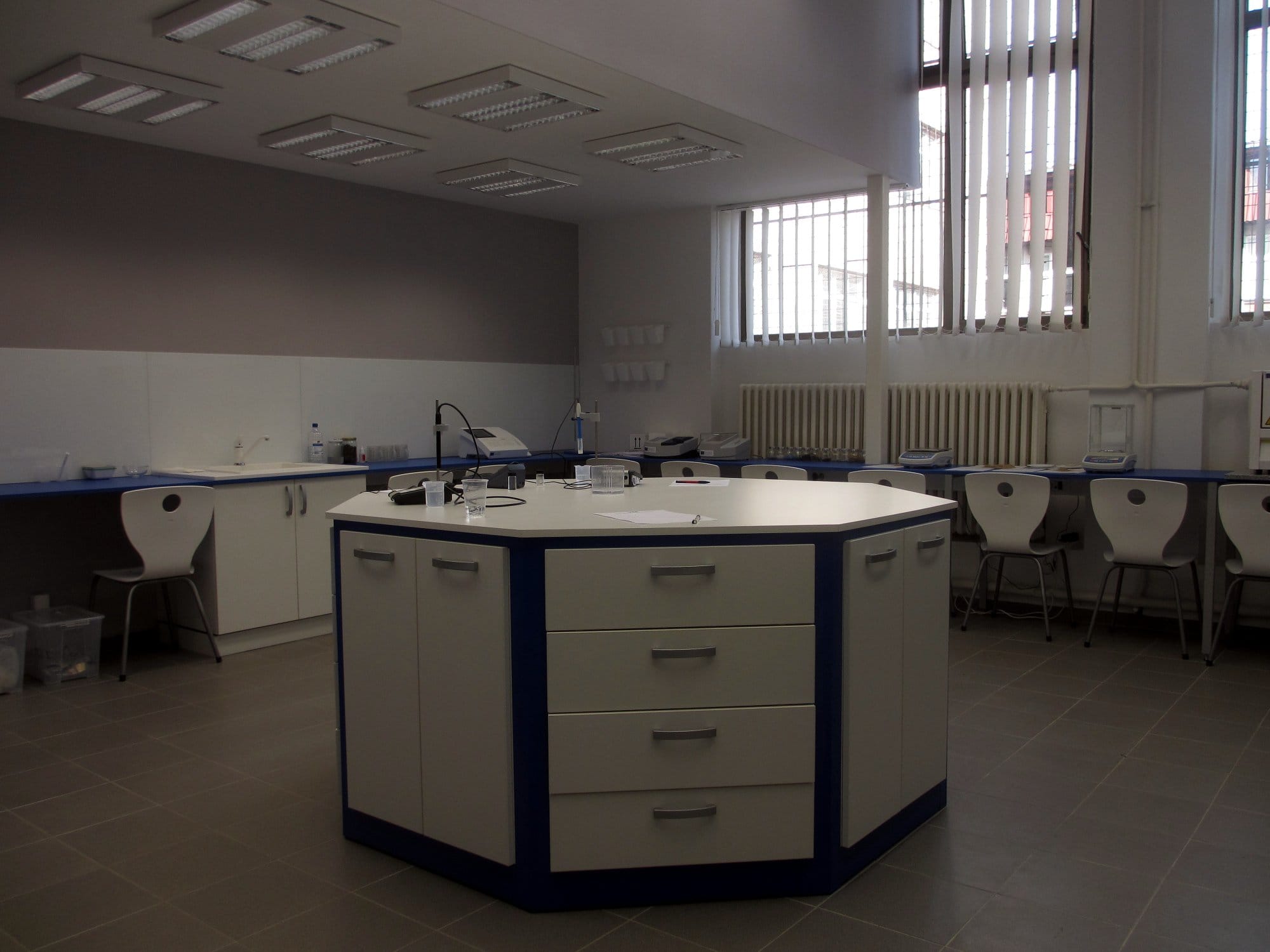 Laboratorija1;-foto:-JV-J.-Adamović