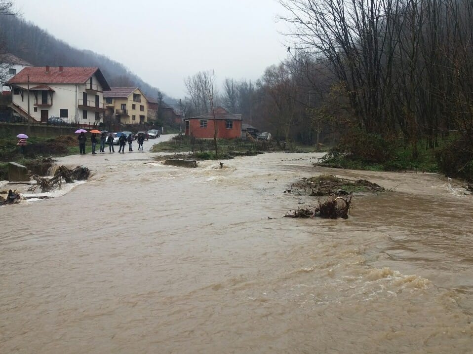 Vlasotince vanredna situacija foto agencija Publika