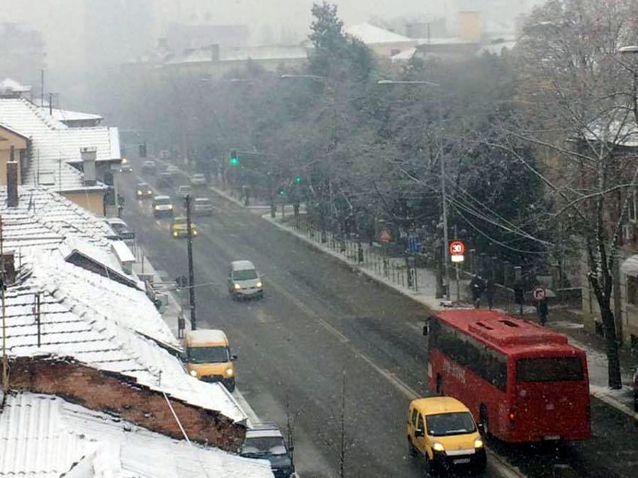 Putevi u Nišu prohodni, putari na terenu 19 sneg nis Lj J