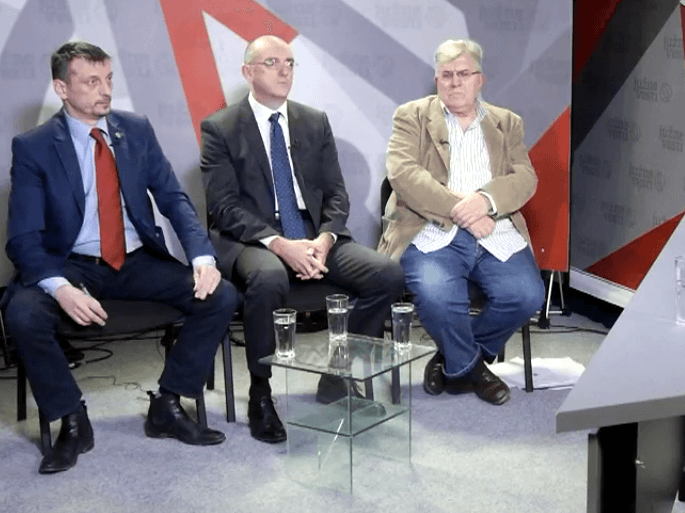 "Partijsko zapošljavanje u Srbiji toliko dugo traje da deluje kao normalna stvar" 2 debata