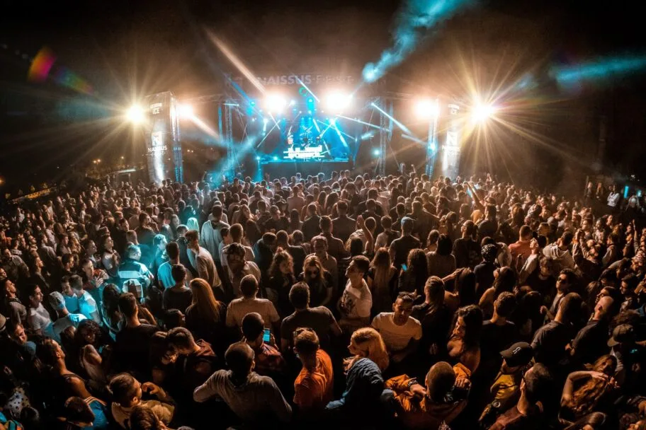 Na sporednoj bini "Naissus" festivala izvođači novih muzičkih pravaca 5 Naissus fest publika foto Marko Edge scaled