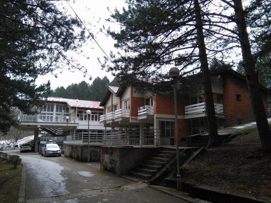 Divljana Centar za izbeglice foto J Adamovic