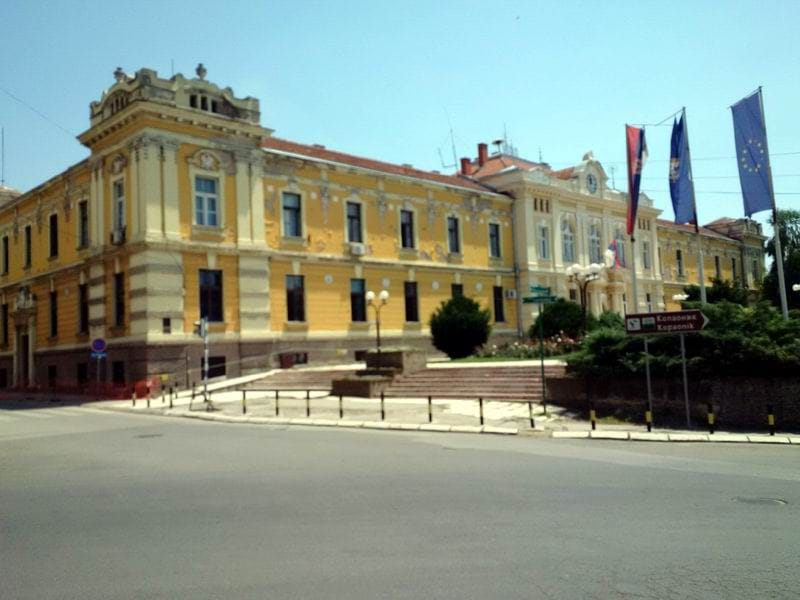 Vlada Srbije uplatila Prokuplju 140 miliona dinara za isplatu duga 2 opstina prokuplje