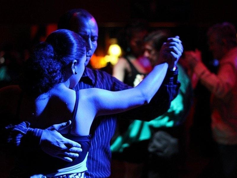 Ruskinja drži seminar plesačima u Nišu 6 tango