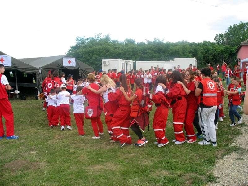 Volonteri Crvenog krsta