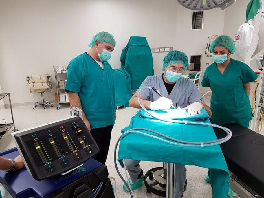 Kjuza aparat1 foto Klinicki centar Nis