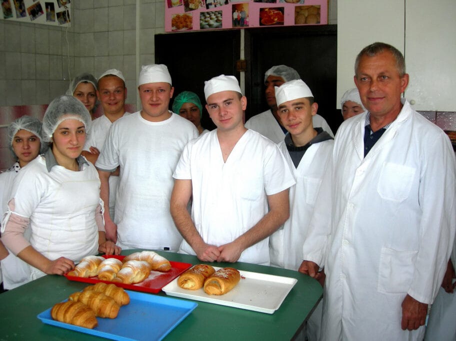 pekari poljoprivredne skole u prokuplju foto arhiva opstina prokuplje