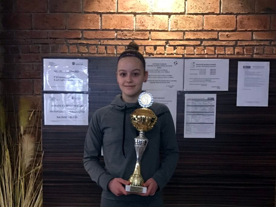 Emilija Zdravkovic foto Teniska akademija Zivkovic