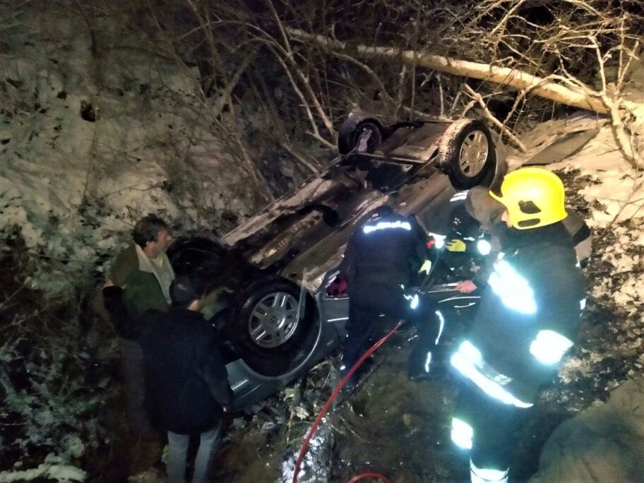 Dve osobe povređene u udesu kod Svrljiga 8 udes lozan svrljig foto aleksandar kostic