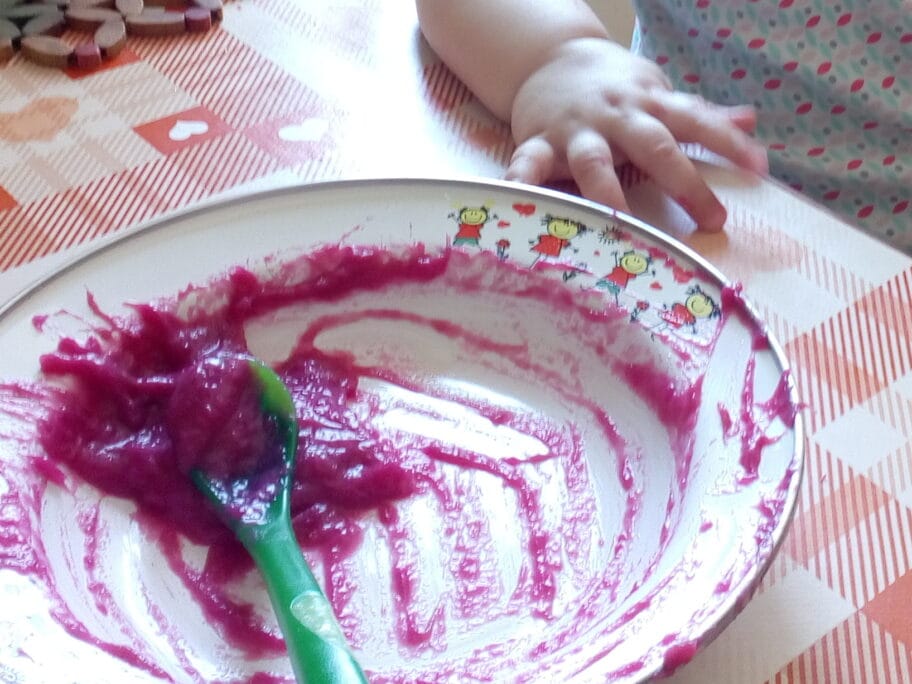 tanjir ishrana deca foto JC