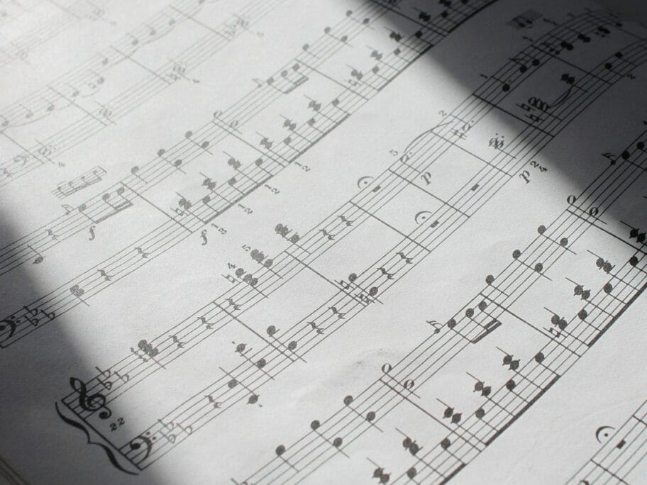 muzika note pixabay MissVine