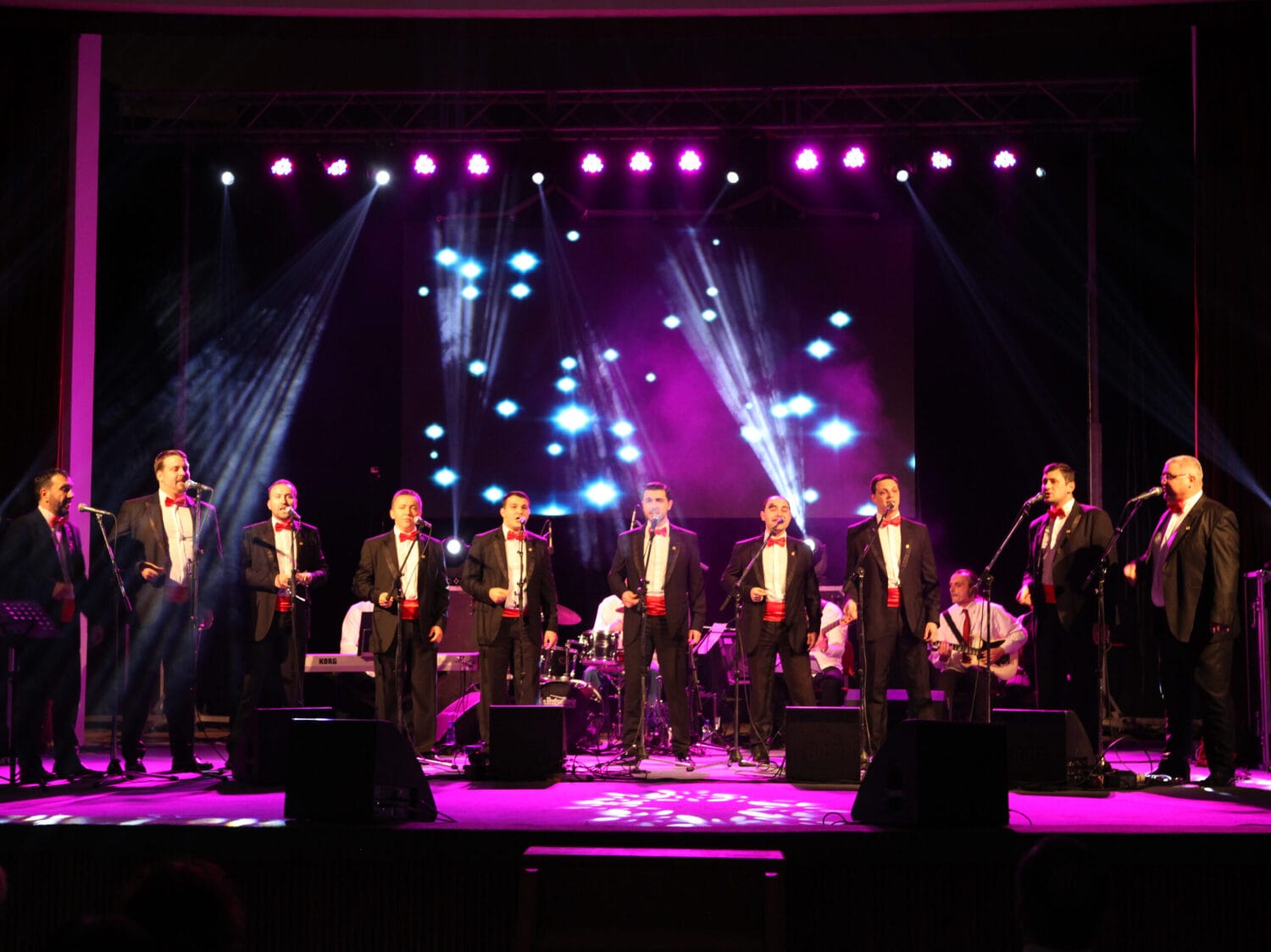 Koncert "Konstantina" damama na dar 1 Vokalna grupa Constantine scaled