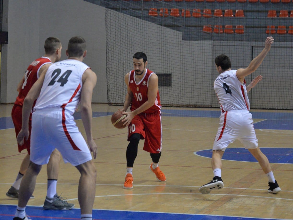 Pirot Konstantin kosarka foto Vanja Keser