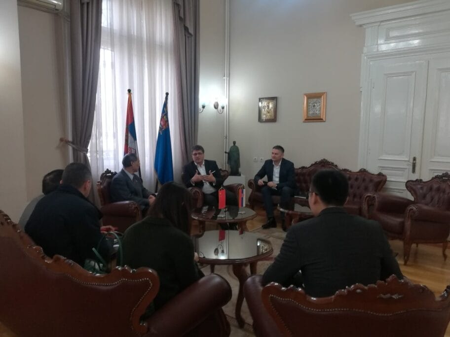 kineskiambasadorfotogradskakuca