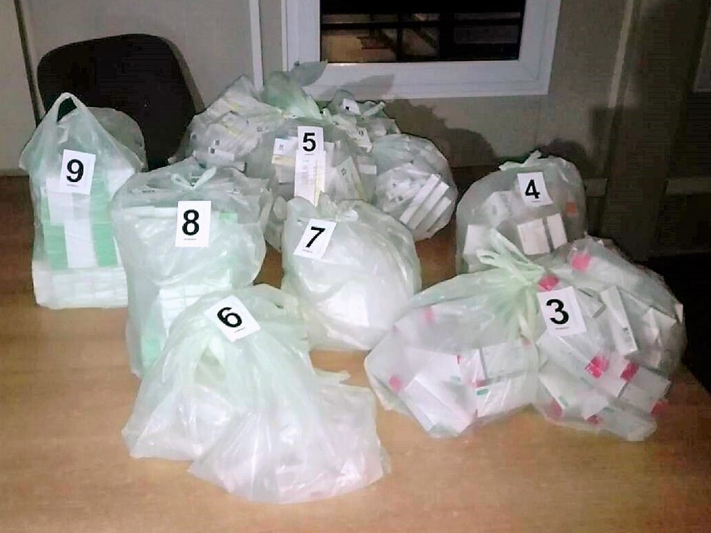 Lekovi za smirenje švercovani u toaletu autobusa 1 Lekovi foto uprava carina