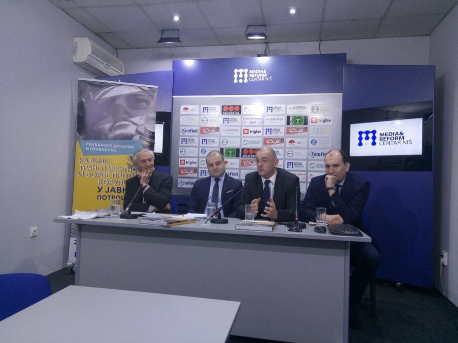 28944228 10216819080175776 616912701 o scaled