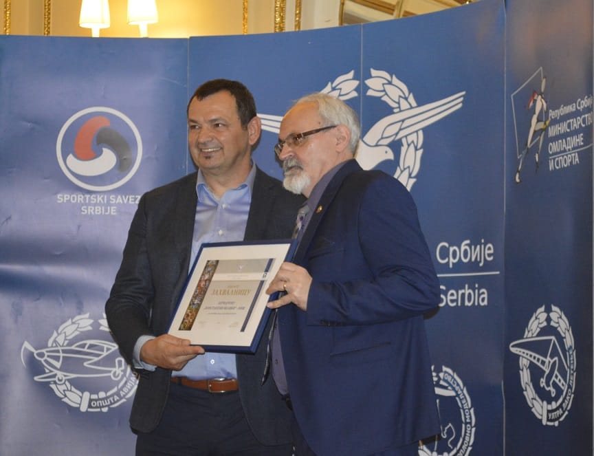 Zahvalnica gradu Nisu i predsedniku Opstine Pantelej Bratimiru Vasiljevicu foto vazduhoplovni savez srbije
