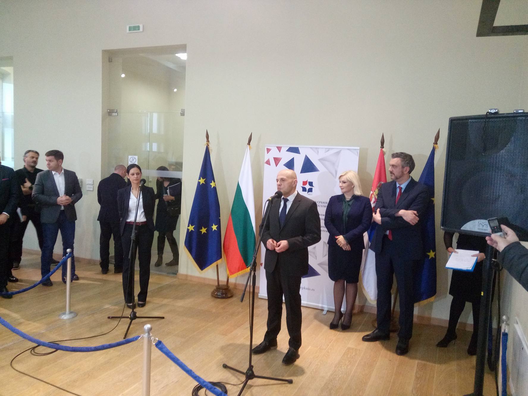 29391446 10216827697111194 449641149 o