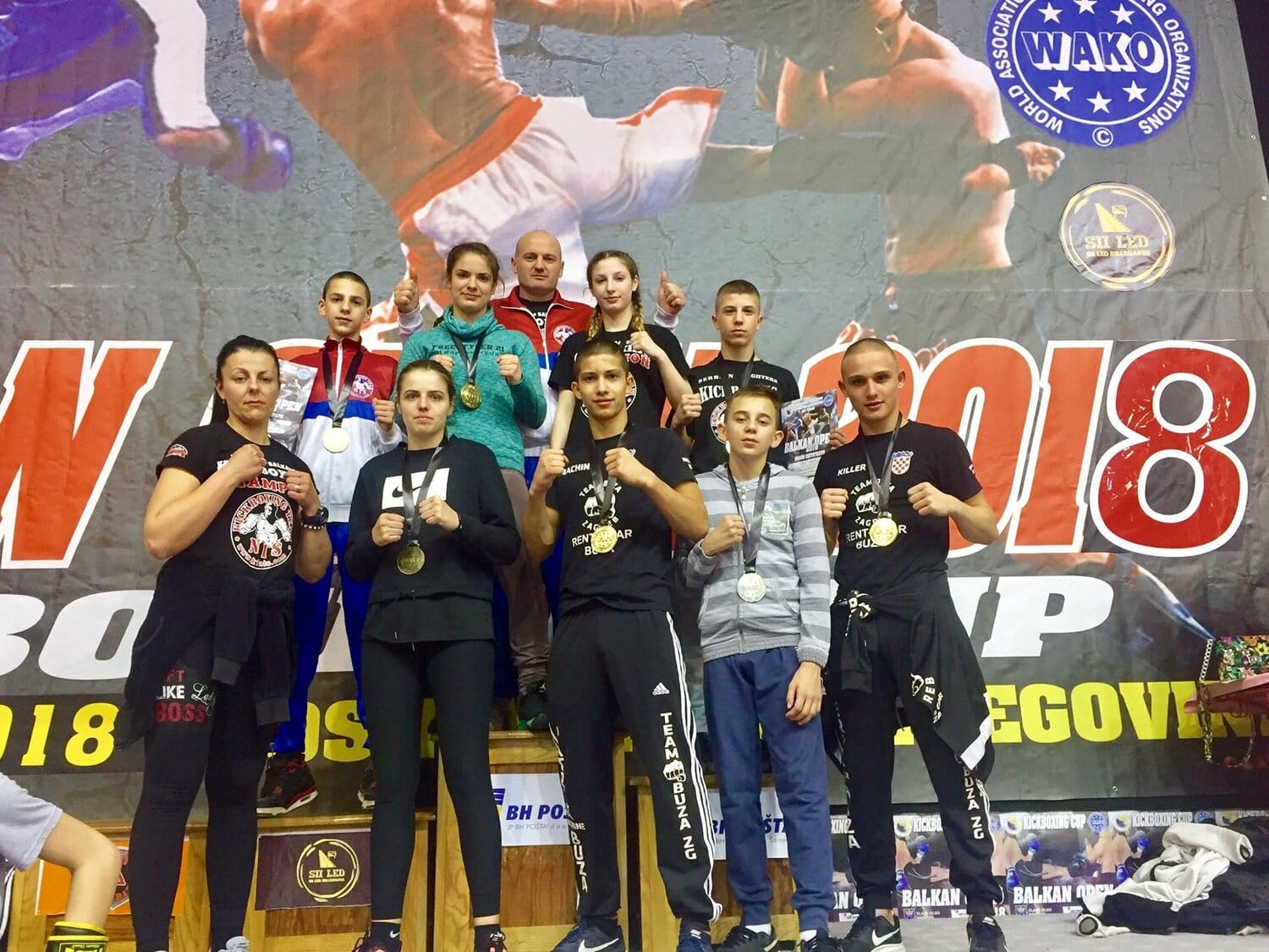 Niškim kik-bokserima 6 zlata na Balkanskom kupu 1 Kik bokseri Nis Balkanski kup foto KBK Nis
