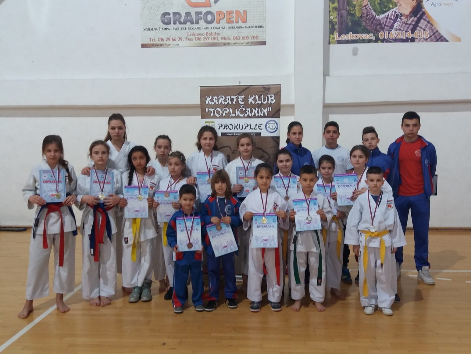 Prokupački karatisti osvojili 27 medalja na turniru u Vlasotincu 1 20180401 134355