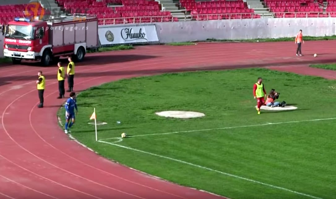 Radnicki Vojvodina korner foto print screen