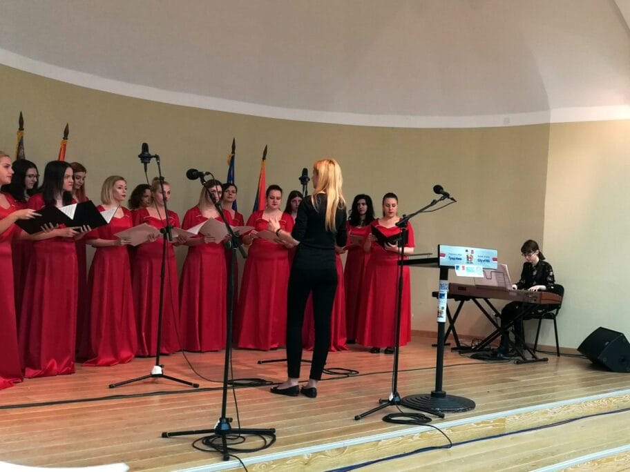 Koncert hor ilustracija foto Juzne vesti Milica Jovanovic scaled