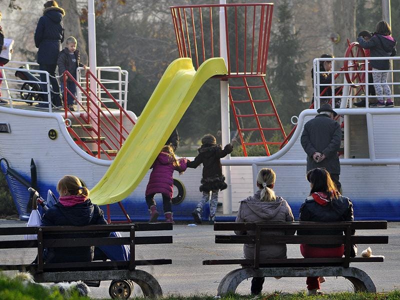 Devojčica propala kroz “brod” u Čairu, roditelji tužili Grad 8 brod cair foto vanjakeser