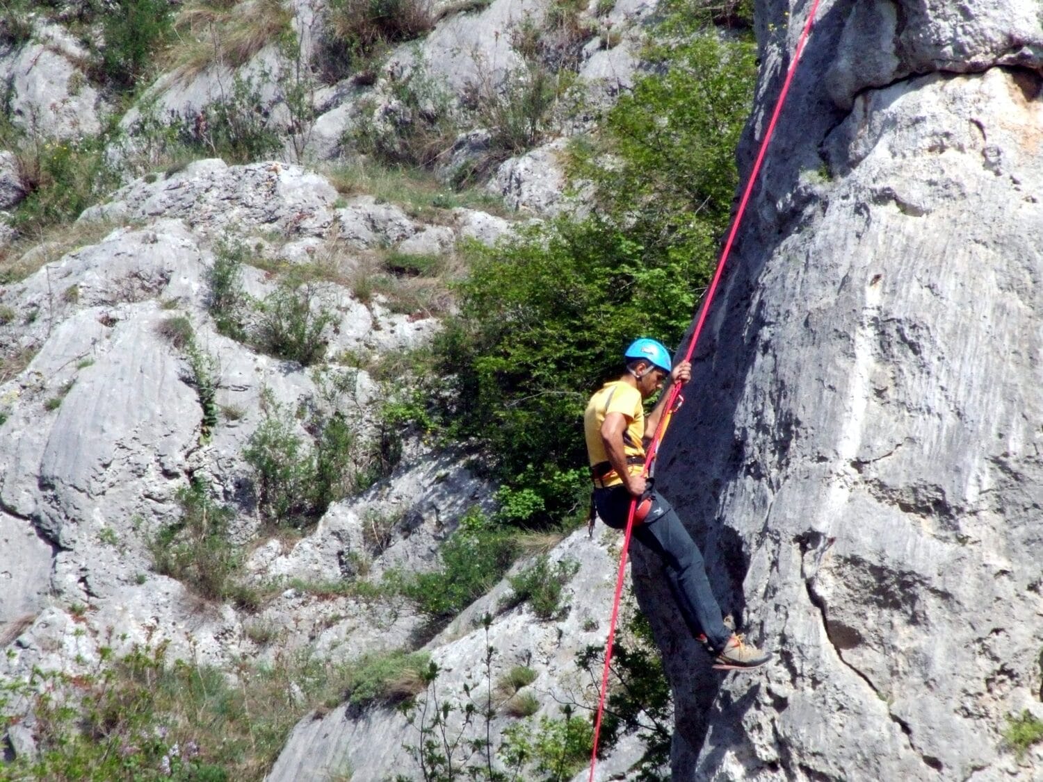 Planinari abzajl foto PD Suva planina scaled