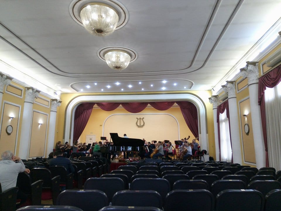 Simfonijski proba foto V Milic