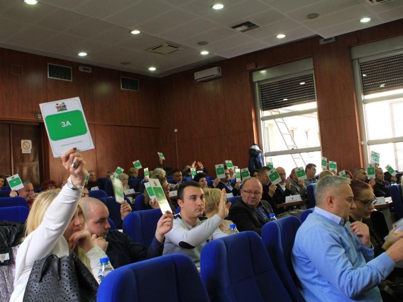 Glasanje sednica skupstine foto Bojana Antic