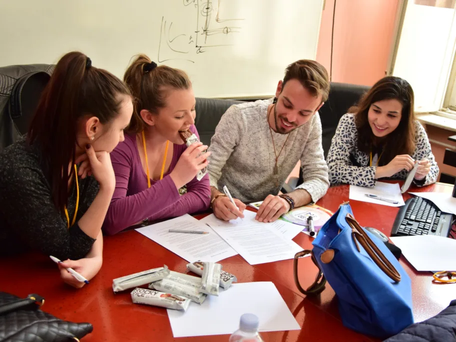 Studenti ekonomije takmičili se u Nišu u rešavanju poslovnih problema 12 Studenti Ekonomski foto Dj Cvetkovic