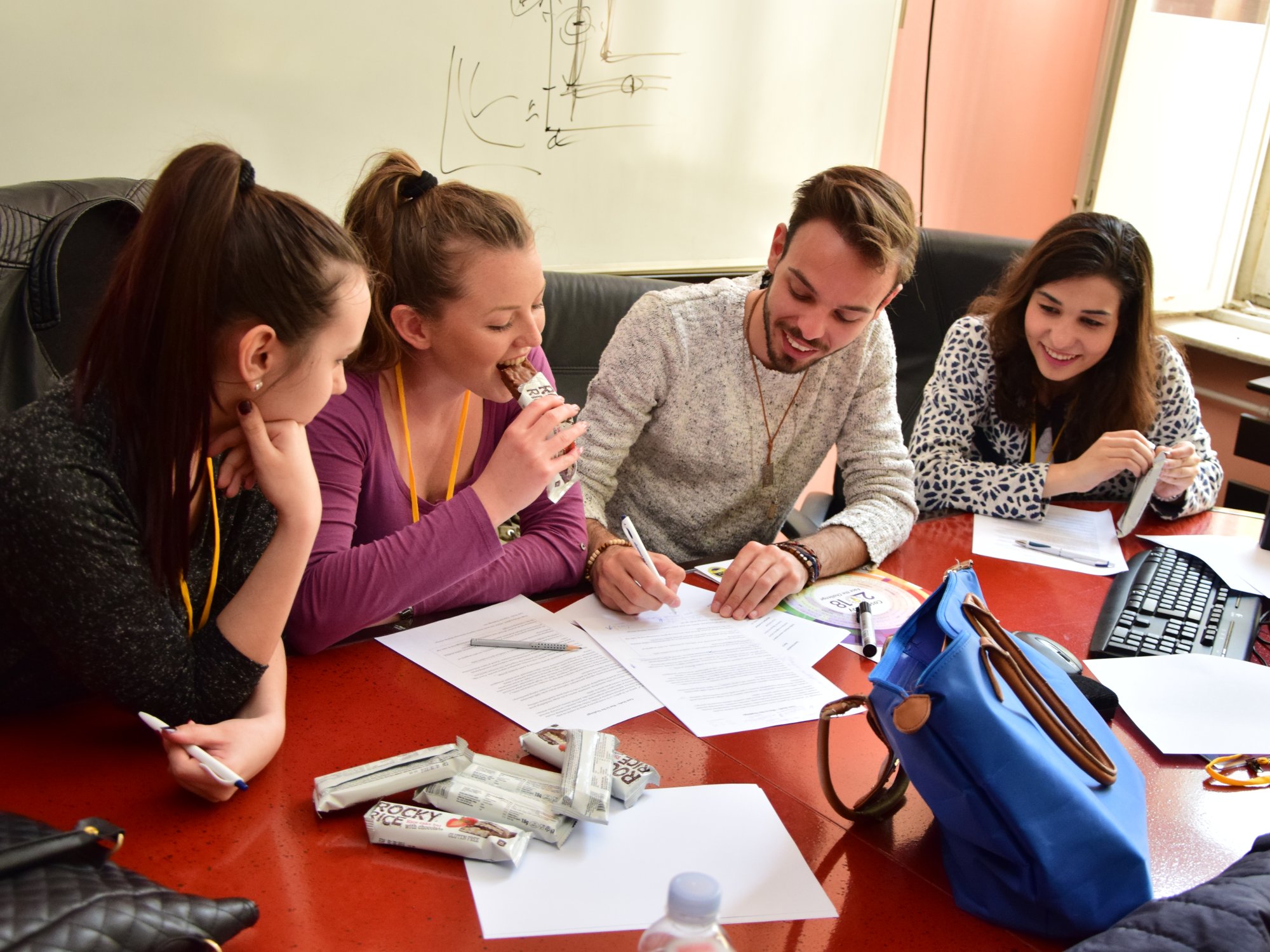 Studenti Ekonomski foto Dj Cvetkovic