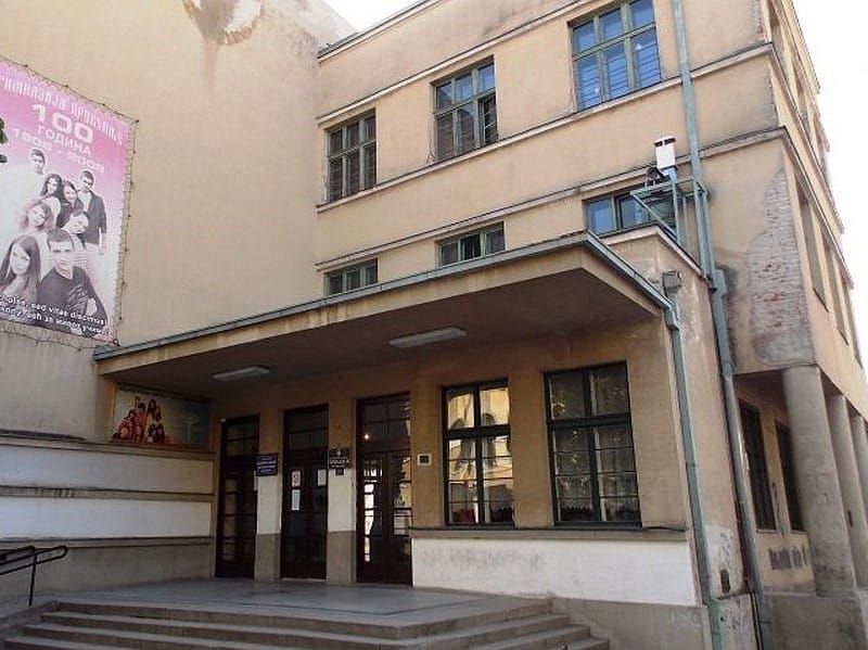 Gimnazija Prokuplje foto Opstina Prokuplje