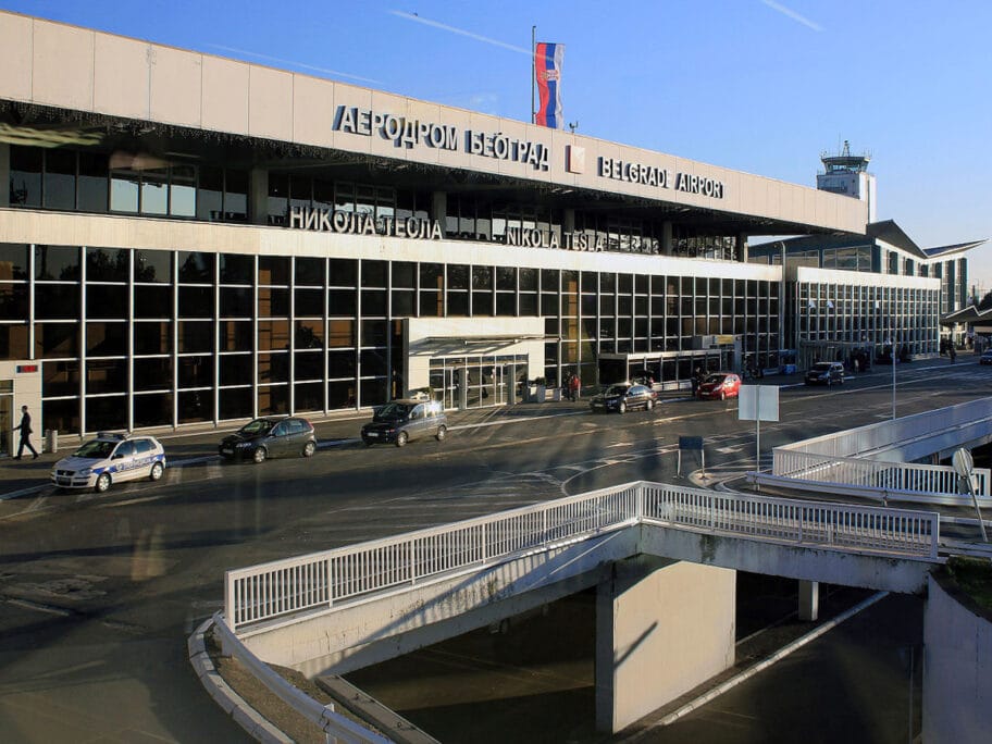 Belgrade Nikola Tesla Airport wikimedia Bestalex