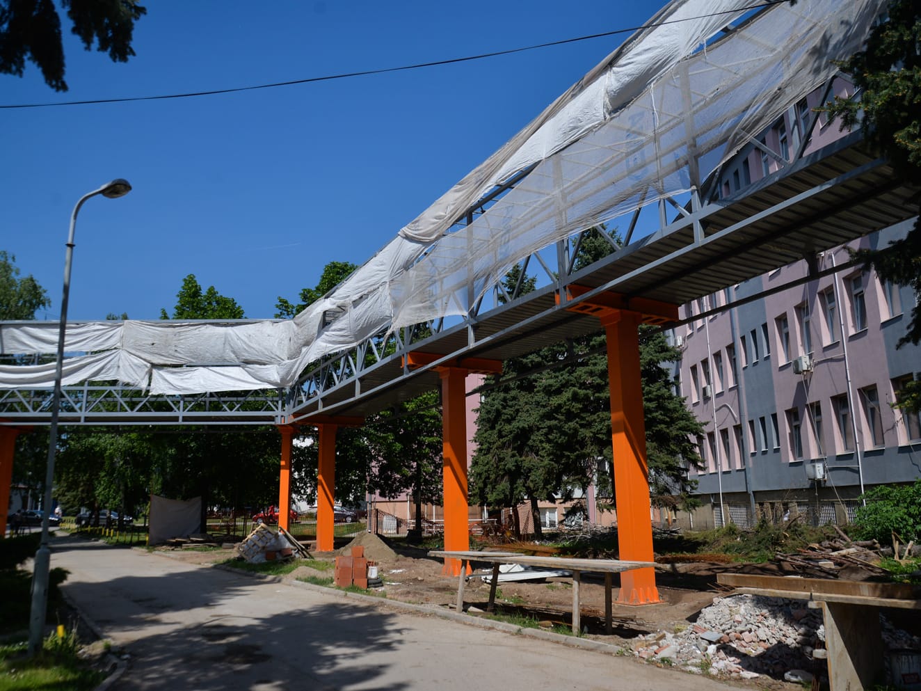 topla veza kcnis foto vanjakeser