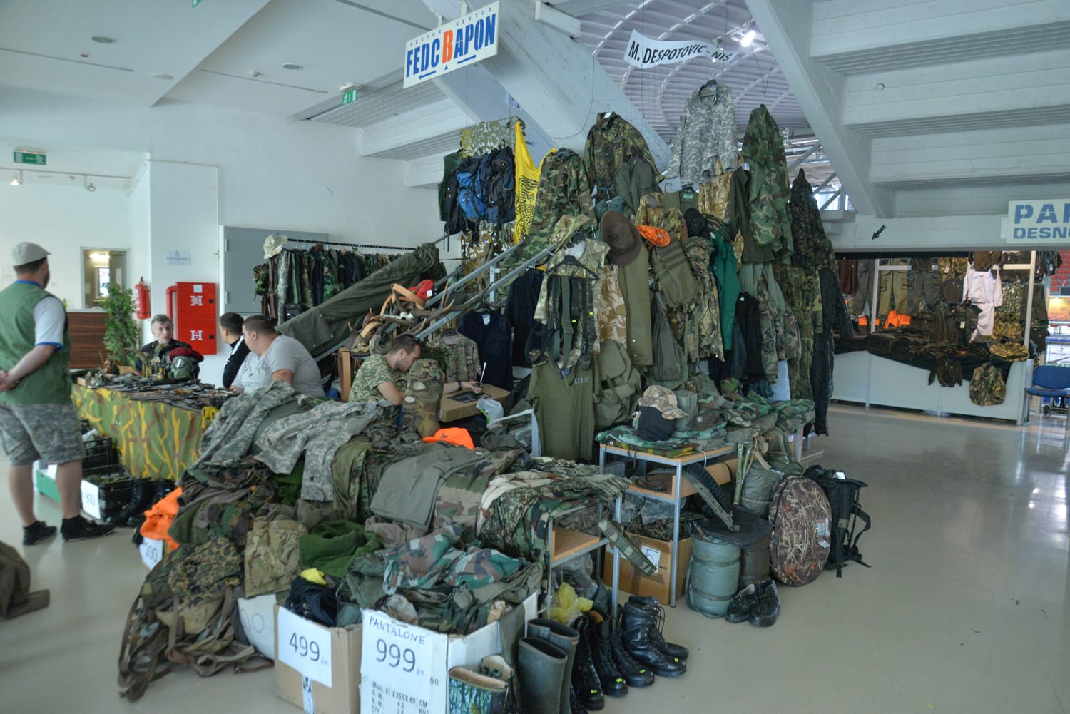 sajam 2 foto vanja keser