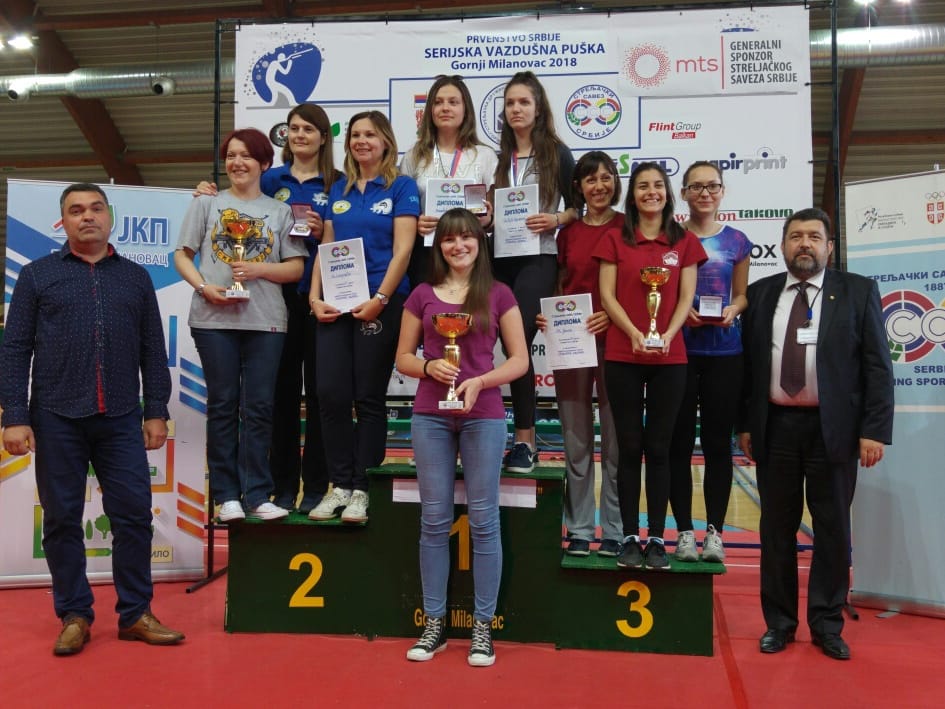 seniorke E Foto Nikola Maric