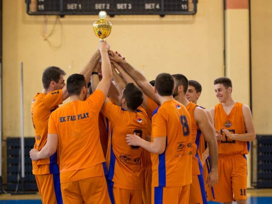 IMG cb2a56550404f6e1456ca7d892948d24 V Cropped